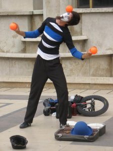 2007-10-02-09-52-21-theatre-de-rue-49561-6c477