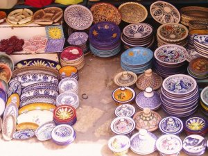 2007-09-29-04-30-22-faiences-dans-la-medina-d-hammamet-2f6d3-0cfe1