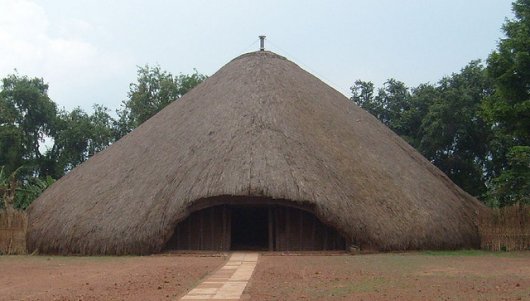 tombes_des_rois_du_buganda-kasubi-dc698